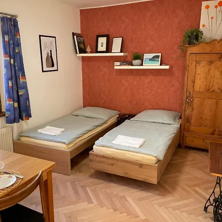 Apartment Garden Prague Exterior photo